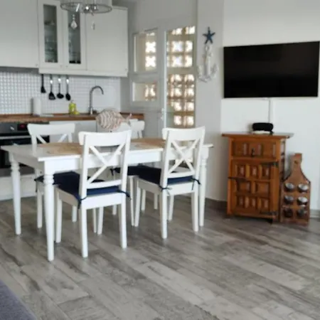 Apartment Fantastic 2-bed In Sea Views